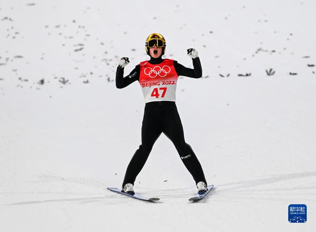 挪威选手夺得滑雪金牌,表现神勇 挪威选手夺得滑雪金牌,表现神勇