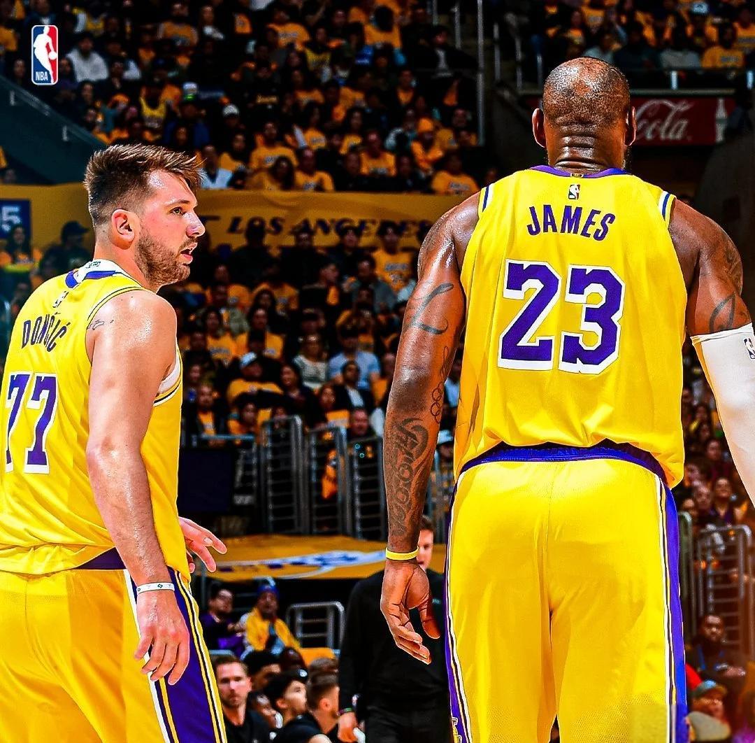 关于湖人B队强势魔术，波特制霸全场的信息